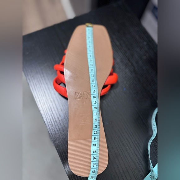 NWOT Zara Slide orange Sandals Size 11 - Picture 3 of 3